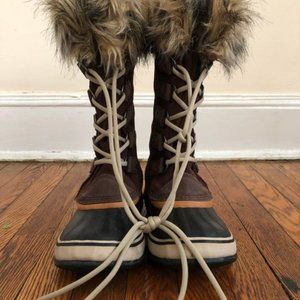 Sorel Women's Joan of Arctic Boot — Waterproof Suede Snow Boots Size 7 Dark Brow